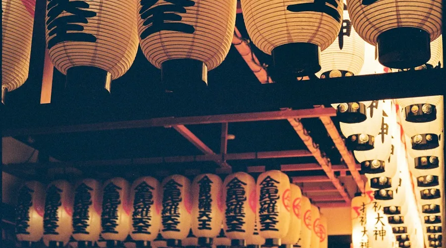 A Zen parable about imperfect light